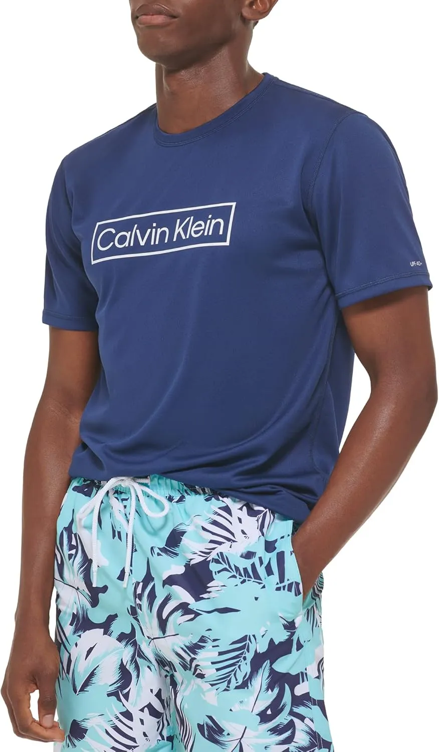 Calvin Klein Men's Standard Light Weight Quick Dry Short Sleeve 40  UPF Protection Active Top